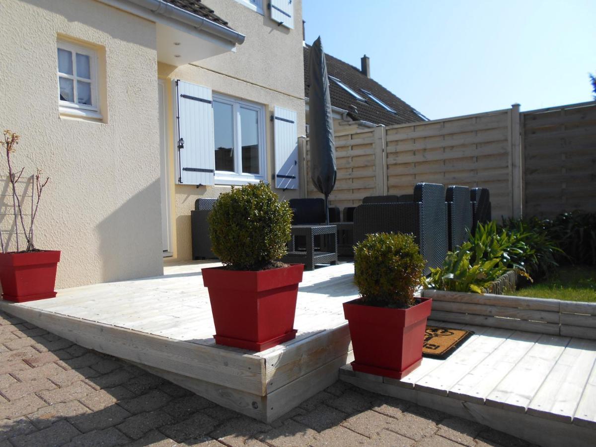 Gite De Eric Et Rose Bernières-sur-Mer Esterno foto