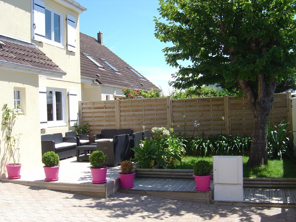Gite De Eric Et Rose Bernières-sur-Mer Esterno foto