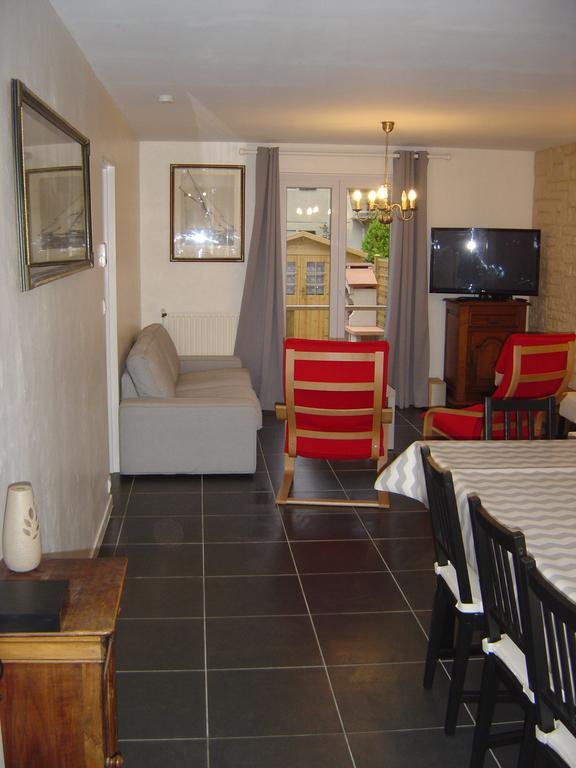 Gite De Eric Et Rose Bernières-sur-Mer Esterno foto